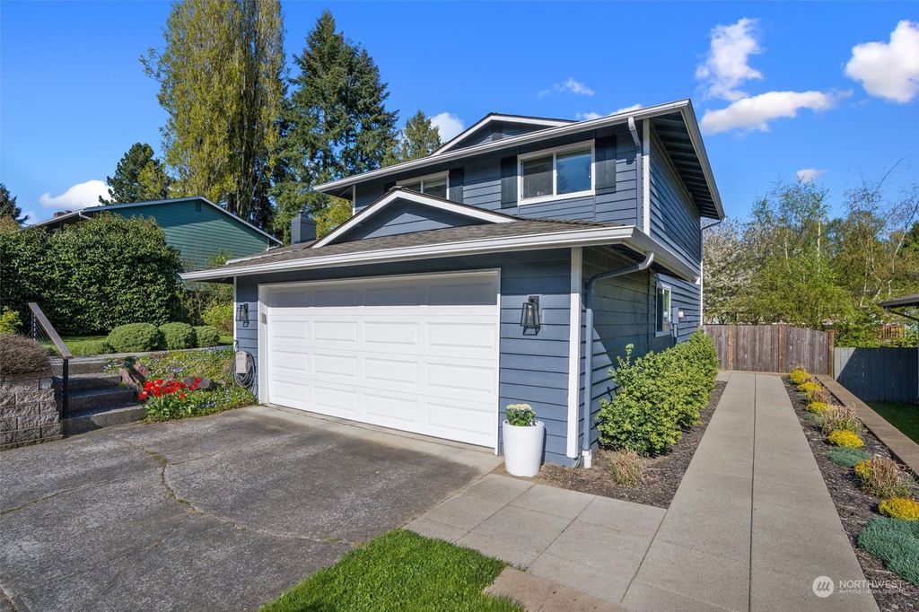 Photo of 15100 110th Avenue NE, Bothell, WA 98011 (MLS # 2247493)