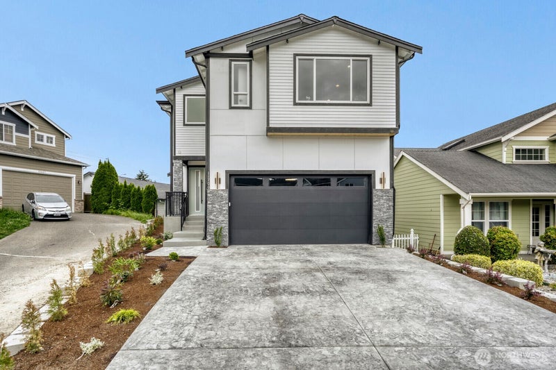 11700 SE 234th Place