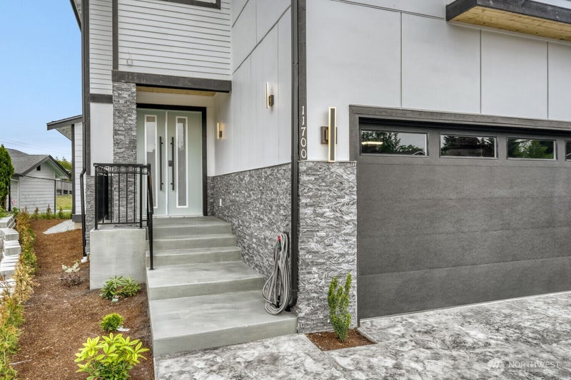 11700 SE 234th Place