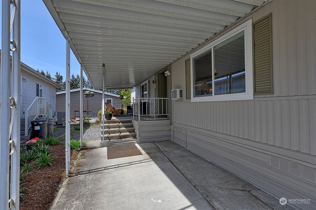 Photo of 23825 15th Avenue SE #114, Bothell, WA 98021 (MLS # 2063280)