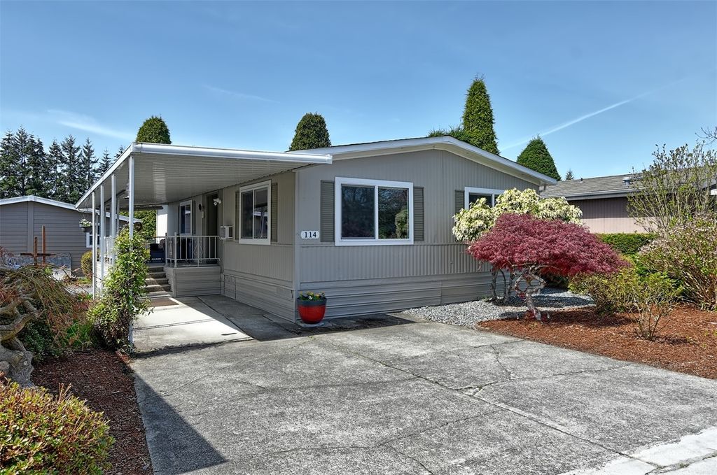 Photo of 23825 15th Avenue SE #114, Bothell, WA 98021 (MLS # 2063280)