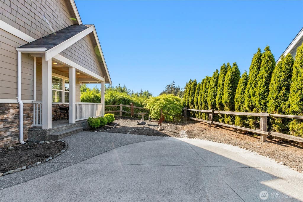 Photo of 2777 Jessie Court, Ferndale, WA 98248 (MLS # 2545076)