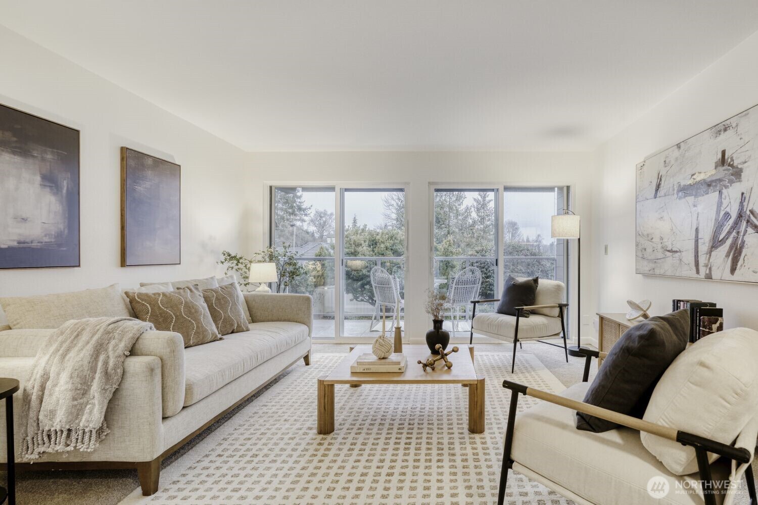 2501 Canterbury Lane E 215