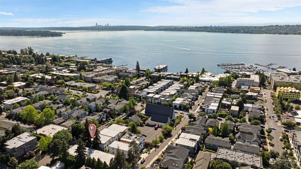 Photo of 328 4th Avenue S, Kirkland, WA 98033 (MLS # 2240946)