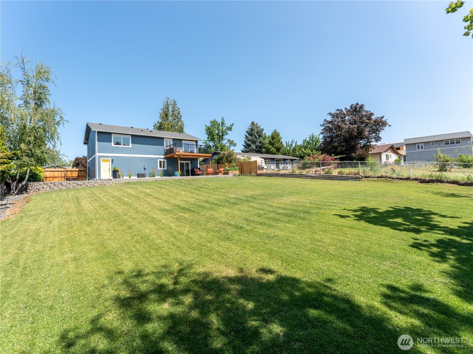 3168 Monterey Dr
