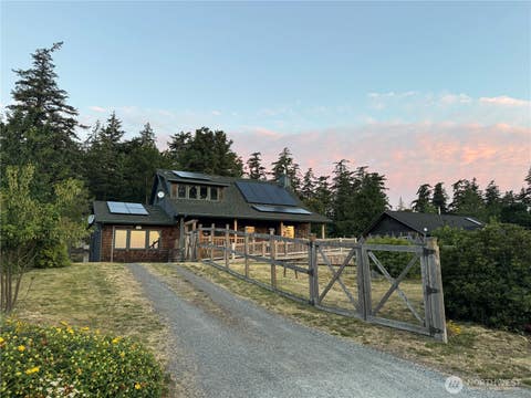Photo of 41 Mountain View ST, Orcas Island, WA 98245 (MLS # 2554627)