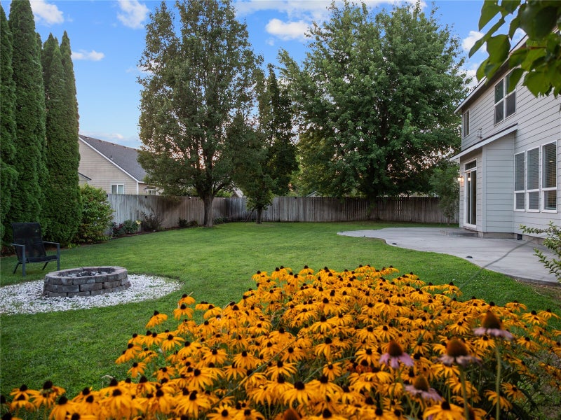 10412 Willow Way
