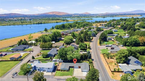 Photo of 2220 Road 92, Pasco, WA 99301 (MLS # 2552211)