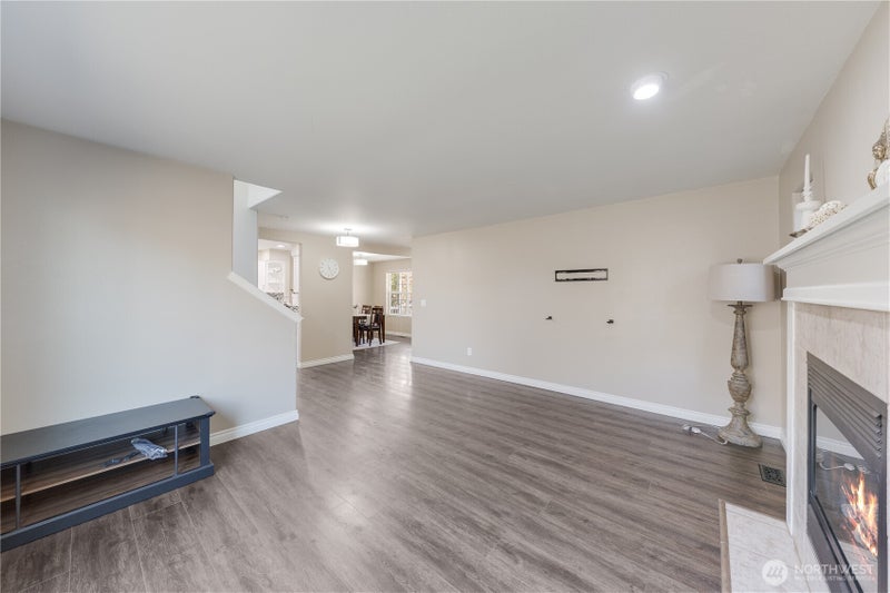 4662 Bedford Ave