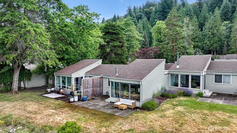 Photo of 22 Marigold Drive #20, Bellingham, WA 98229 (MLS # 2548555)