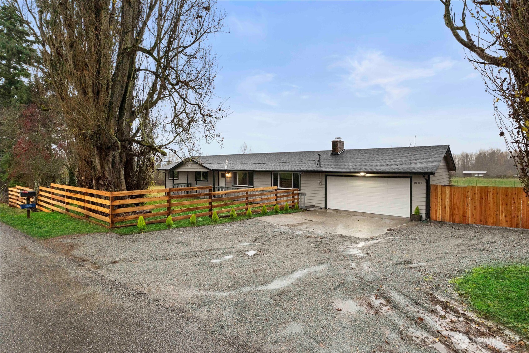 10417 234th Street E