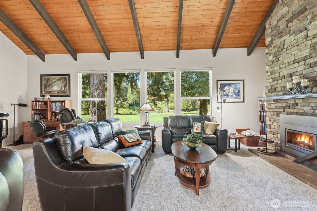 Photo of 25309 144th Avenue SE #B, Kent, WA 98042 (MLS # 2559668)