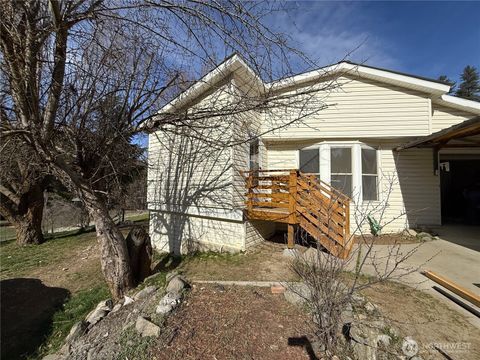 Photo of 155 St. Peter's Creek Road, Malo, WA 99150 (MLS # 2504027)