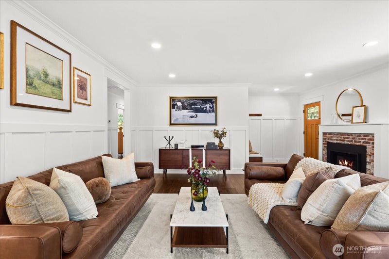 1001 NE 155th Street