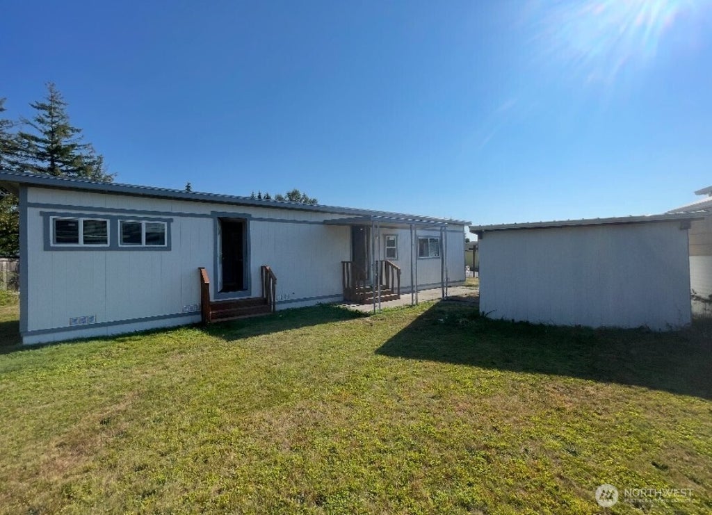 Photo of 4000 76th Street NE #33, Marysville, WA 98270 (MLS # 2574142)