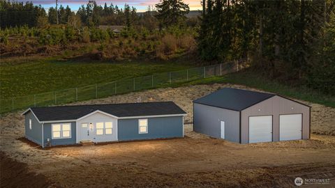 200 Fineview Chehalis WA 98532