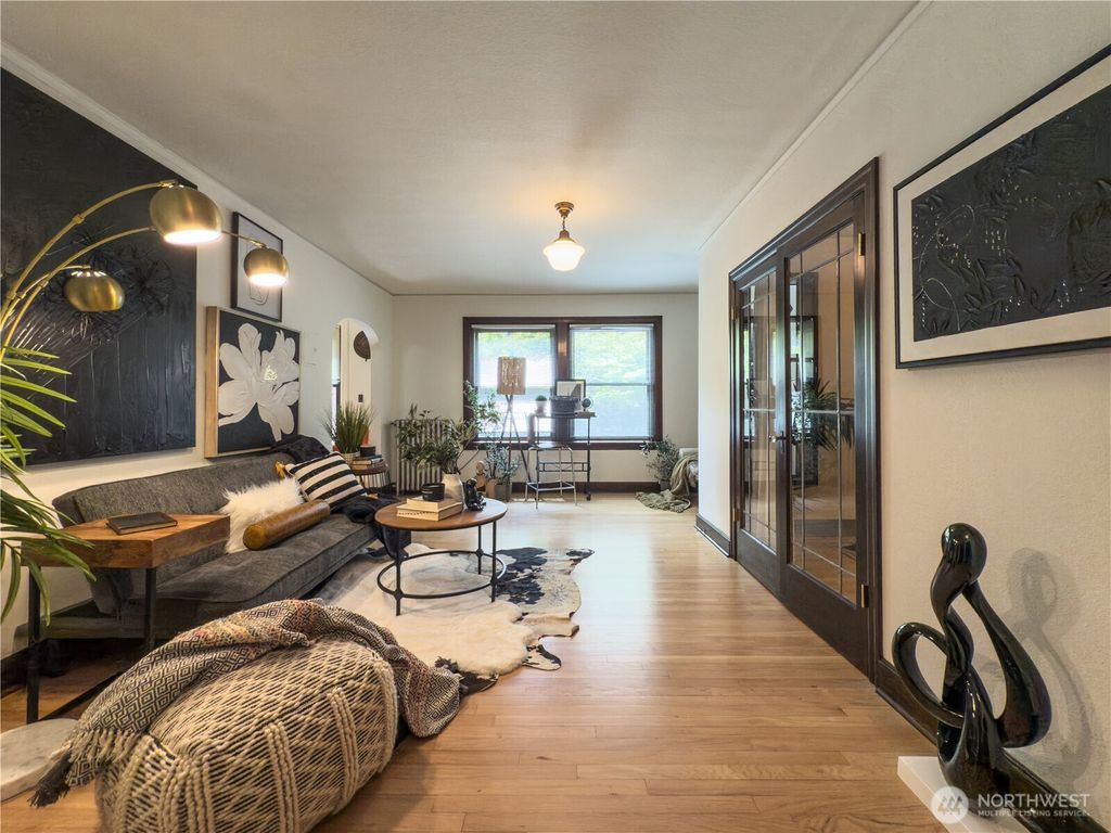 Photo of 2328 10th Avenue E #102, Seattle, WA 98102 (MLS # 2395165)