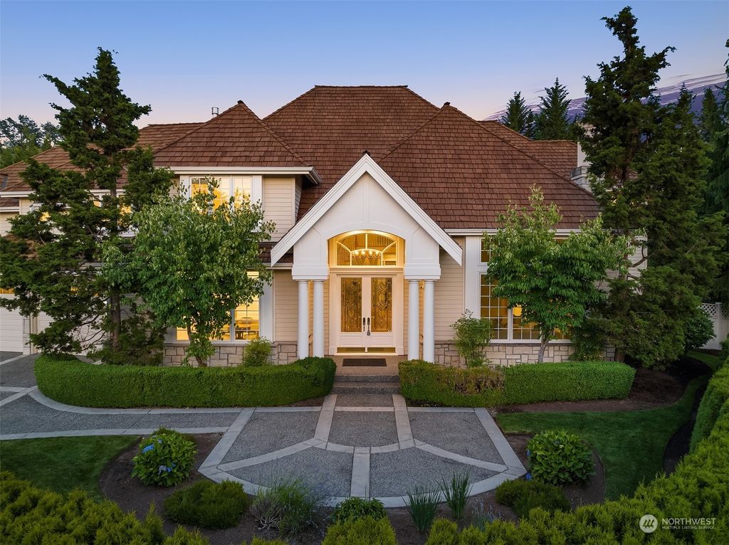 Photo of 21103 NE 130th Court, Woodinville, WA 98077 (MLS # 2145399)