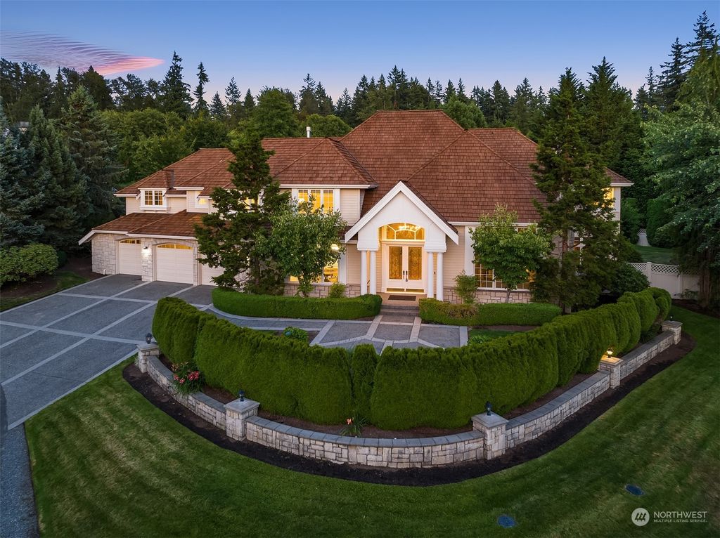 Photo of 21103 NE 130th Court, Woodinville, WA 98077 (MLS # 2145399)