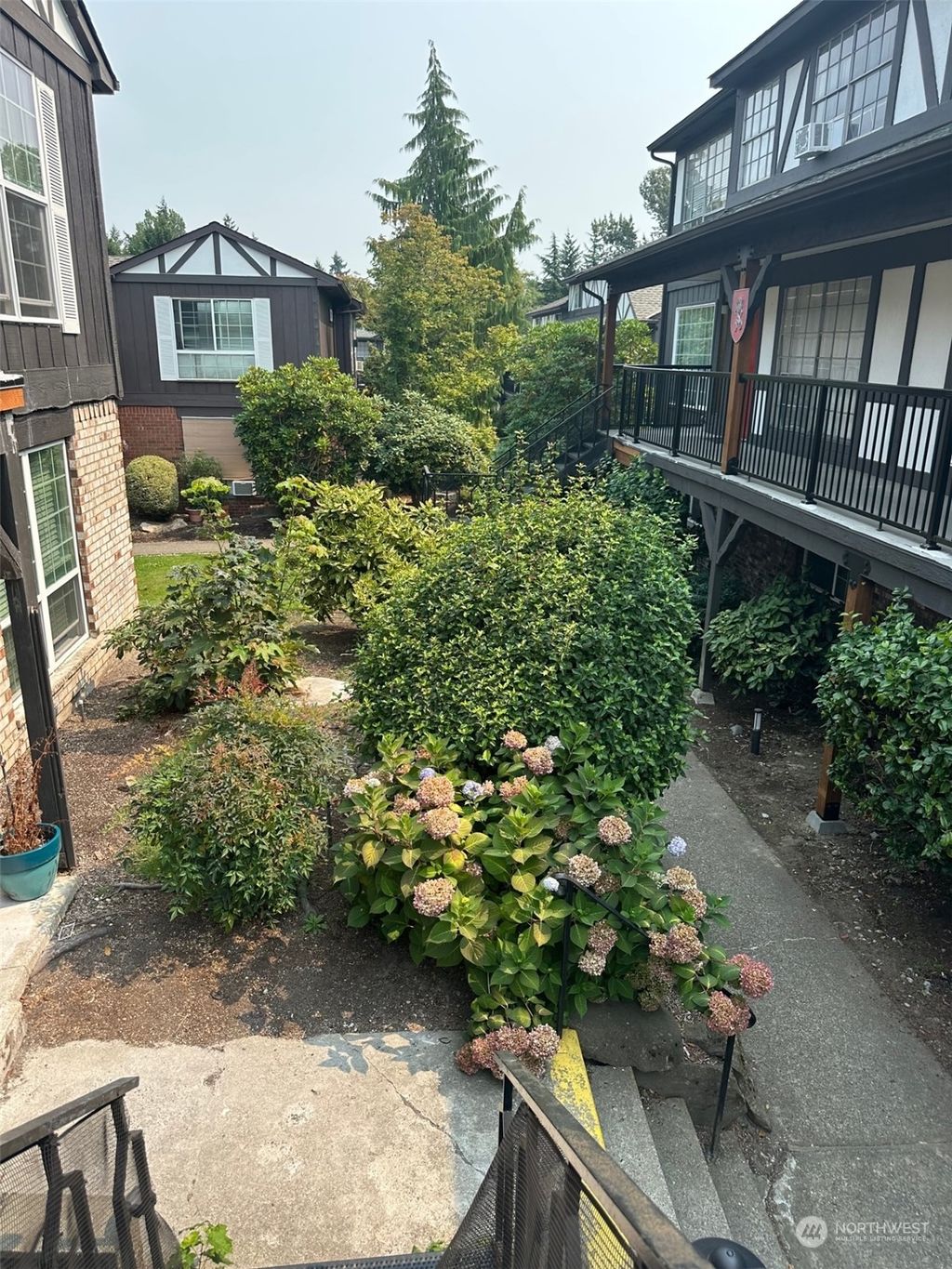 Photo of 3425 S 176th Street #220, SeaTac, WA 98188 (MLS # 2159206)