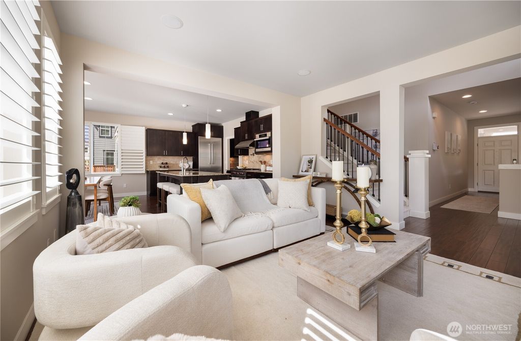 Photo of 801 3rd Place NE, Issaquah, WA 98029 (MLS # 2509421)