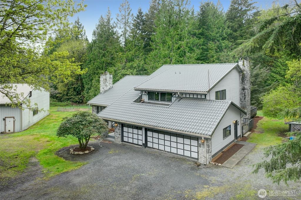 Photo of 8924 W Meadow Lake Drive, Snohomish, WA 98290 (MLS # 2512659)