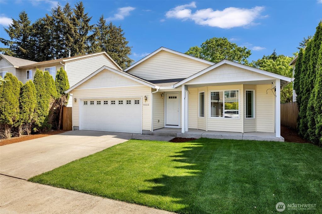 Photo of 11023 NE 47th Street, Vancouver, WA 98682 (MLS # 2518596)
