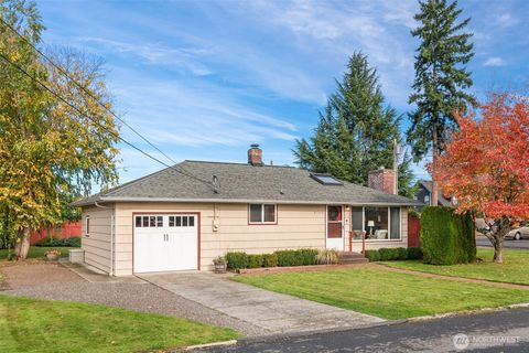 Photo of 31740 W Commercial Street, Carnation, WA 98014 (MLS # 2452149)