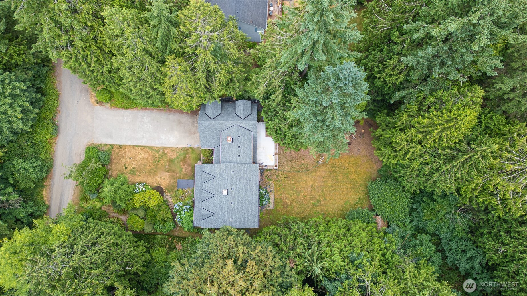 7919 NE Sunnywoods Lane