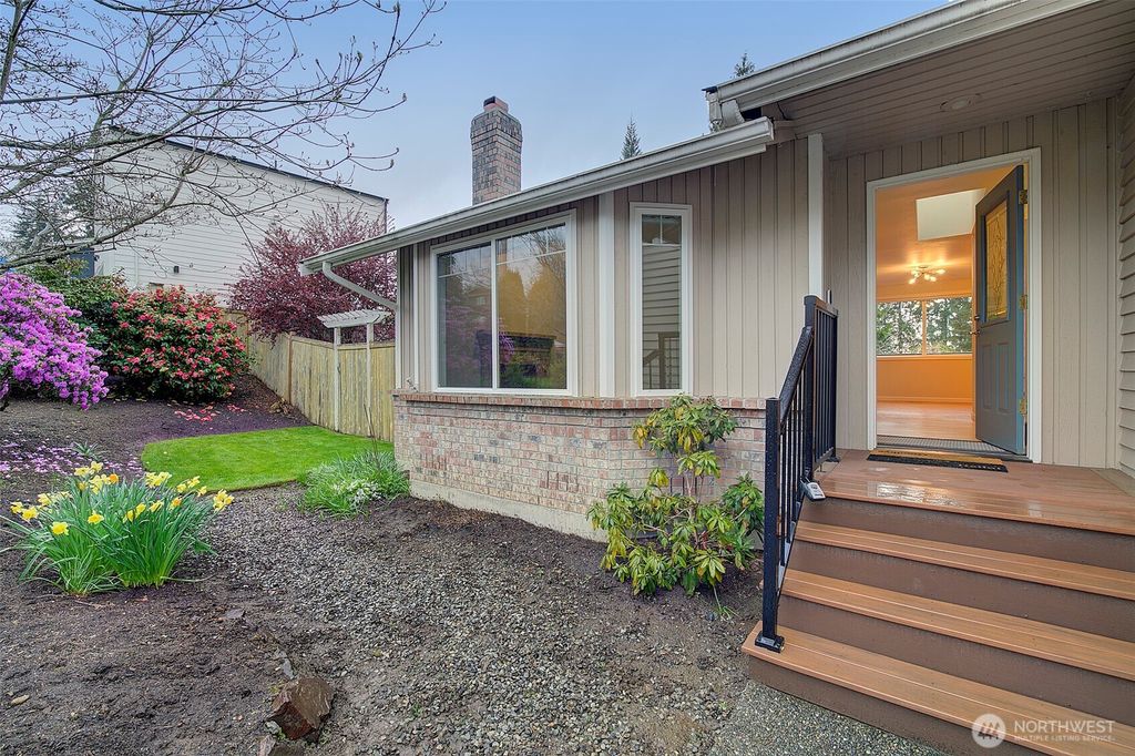 Photo of 2941 216th Place SW, Brier, WA 98036 (MLS # 2346450)