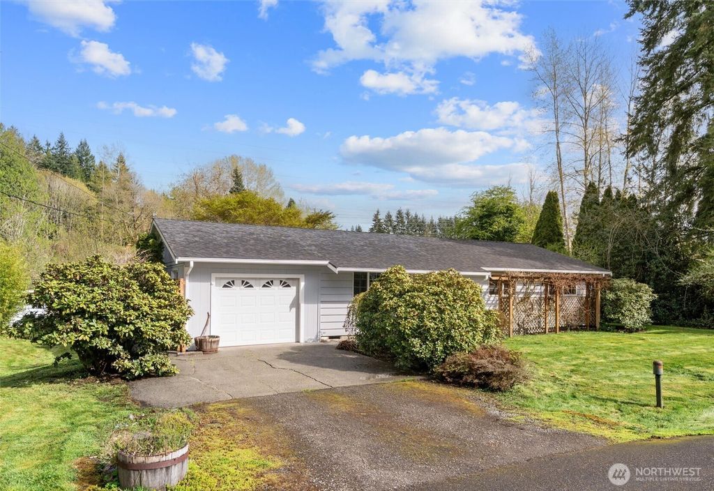 Photo of 3115 85th Drive SE, Lake Stevens, WA 98258 (MLS # 2357365)