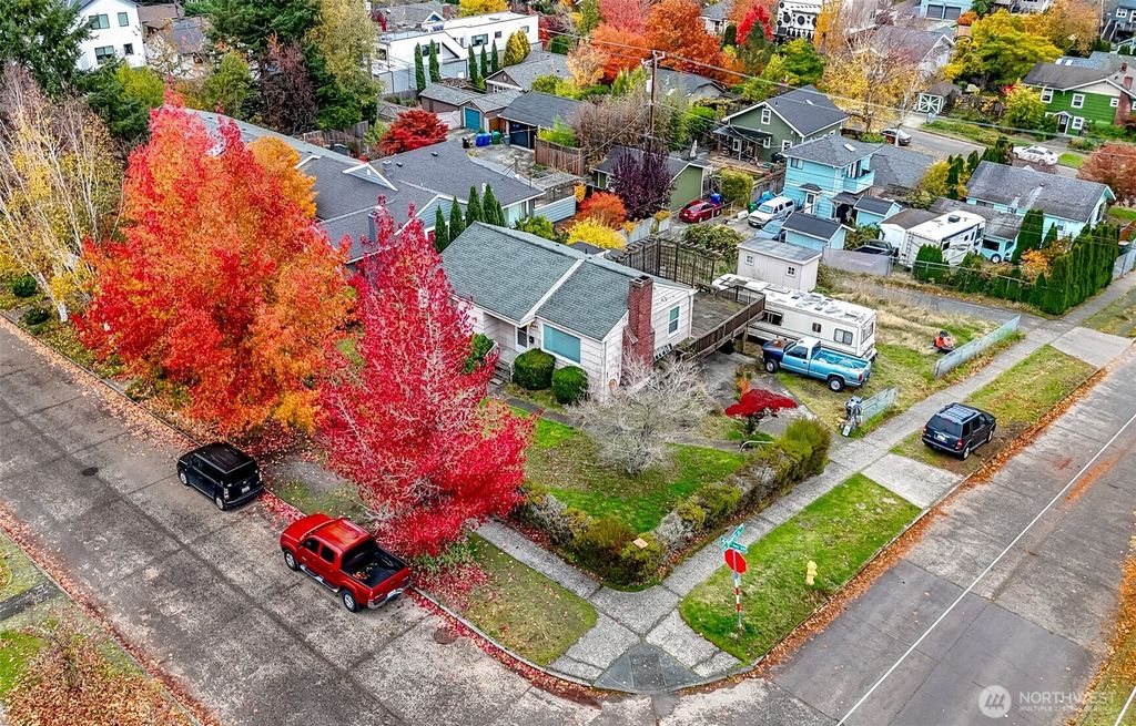 Photo of 4054 48th Avenue SW, Seattle, WA 98116 (MLS # 2452491)