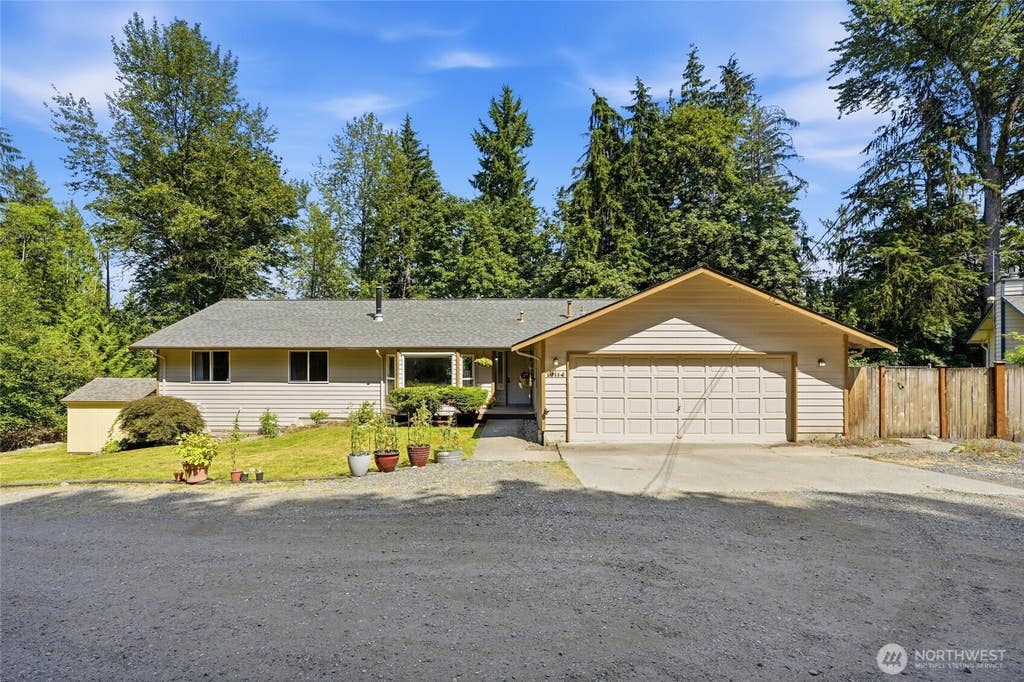 Photo of 18114 Broadway Avenue, Snohomish, WA 98296 (MLS # 2555679)