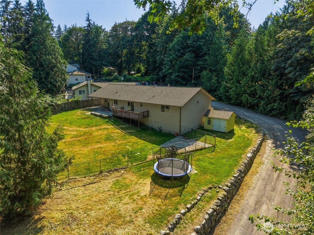 Photo of 18114 Broadway Avenue, Snohomish, WA 98296 (MLS # 2555679)