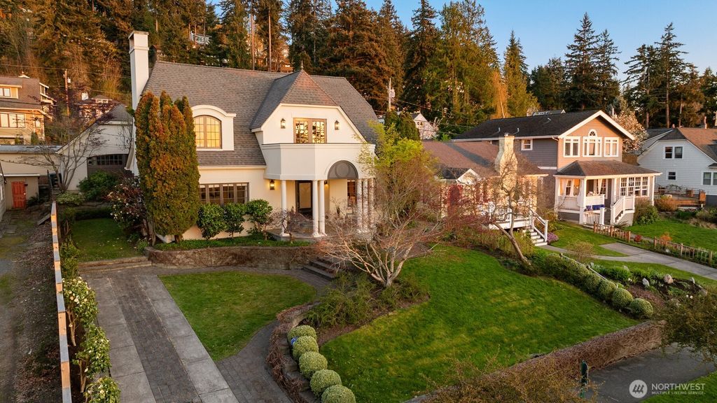 Photo of 233 S Forest Street, Bellingham, WA 98225 (MLS # 2507978)