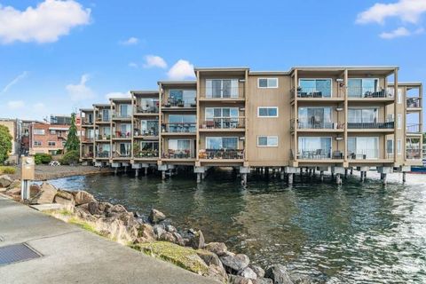 Photo of 65 Kirkland Avenue #112, Kirkland, WA 98033 (MLS # 2487413)