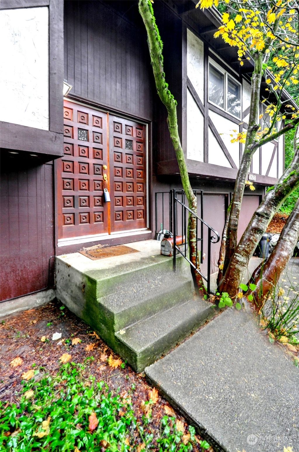 Photo of 1421 NW 196th Street, Shoreline, WA 98177 (MLS # 2018363)