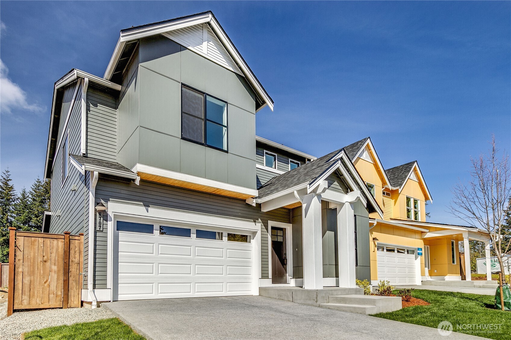 5085 NW Cedarside Loop