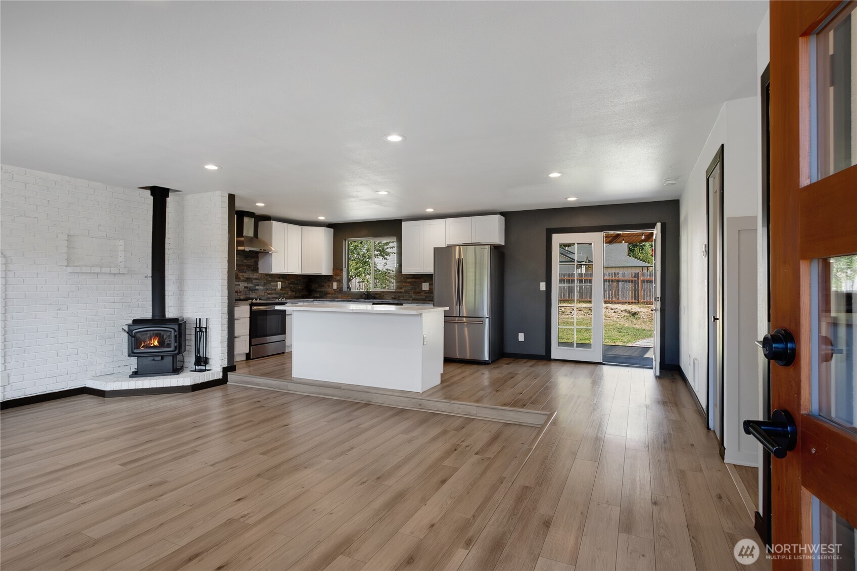 11603 122nd Street E