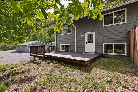 2016 286th Street E Roy WA 98580