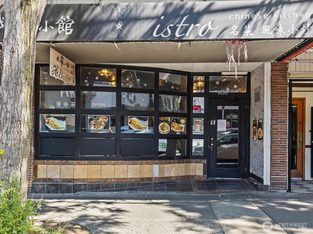 Photo of 606 BIZ OPP, Seattle, WA 98104 (MLS # 2476516)