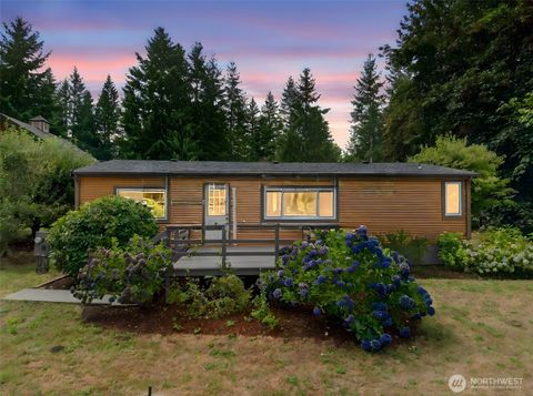 Photo of 20915 259th Avenue SE, Maple Valley, WA 98038 (MLS # 2447550)
