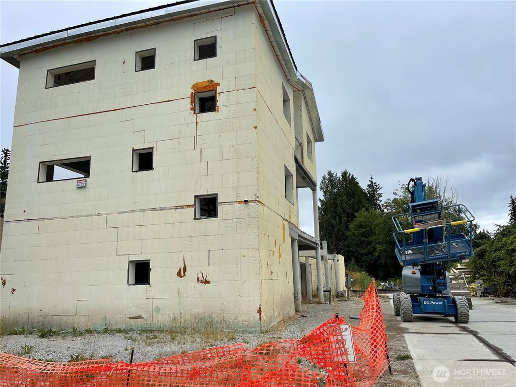 Photo of 2908 122nd Street SW, Everett, WA 98204 (MLS # 2457731)