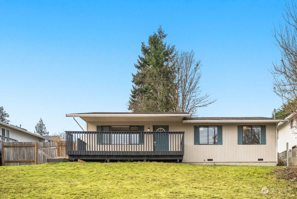 Photo of 558 E Marine View Drive, Everett, WA 98201 (MLS # 2217064)