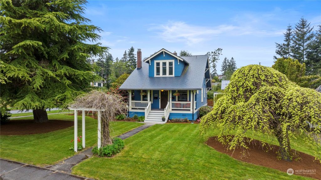 Photo of 3430 Norton Avenue, Everett, WA 98201 (MLS # 2053933)