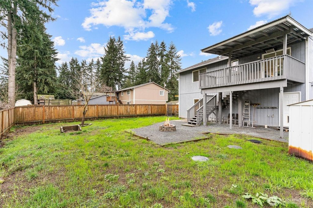 Photo of 10513 210th Avenue E, Bonney Lake, WA 98391 (MLS # 2461702)