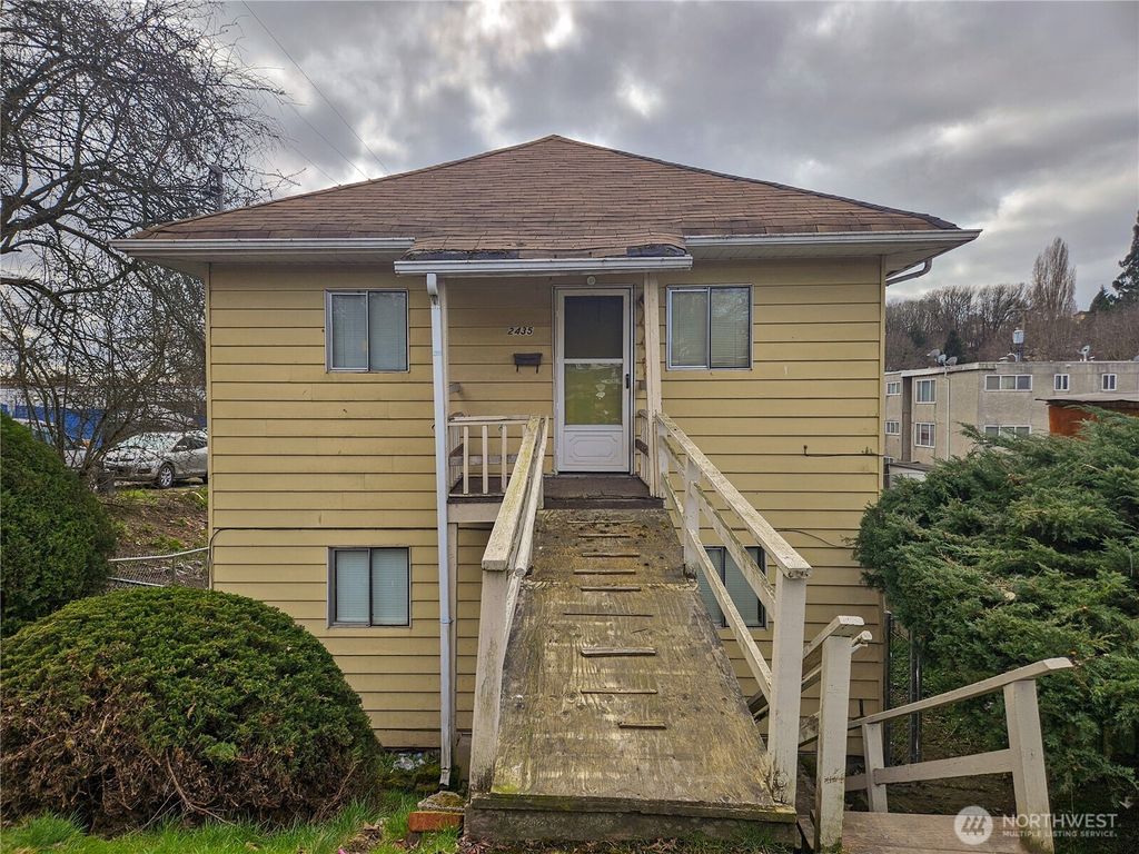 Photo of 2435 S Walker Street, Seattle, WA 98144 (MLS # 2340868)