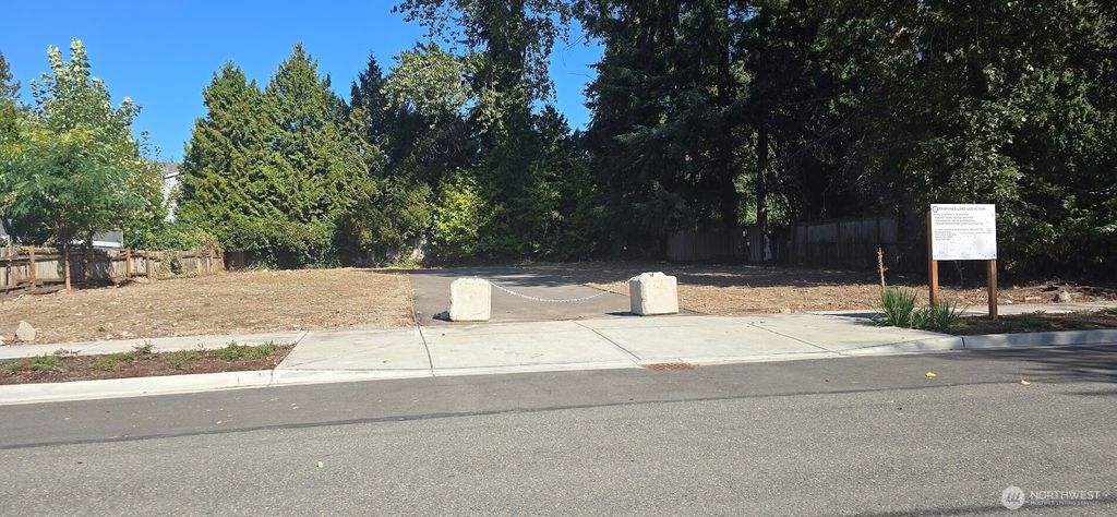 Photo of 10814 SE 173 Street, Renton, WA 98055 (MLS # 2428805)