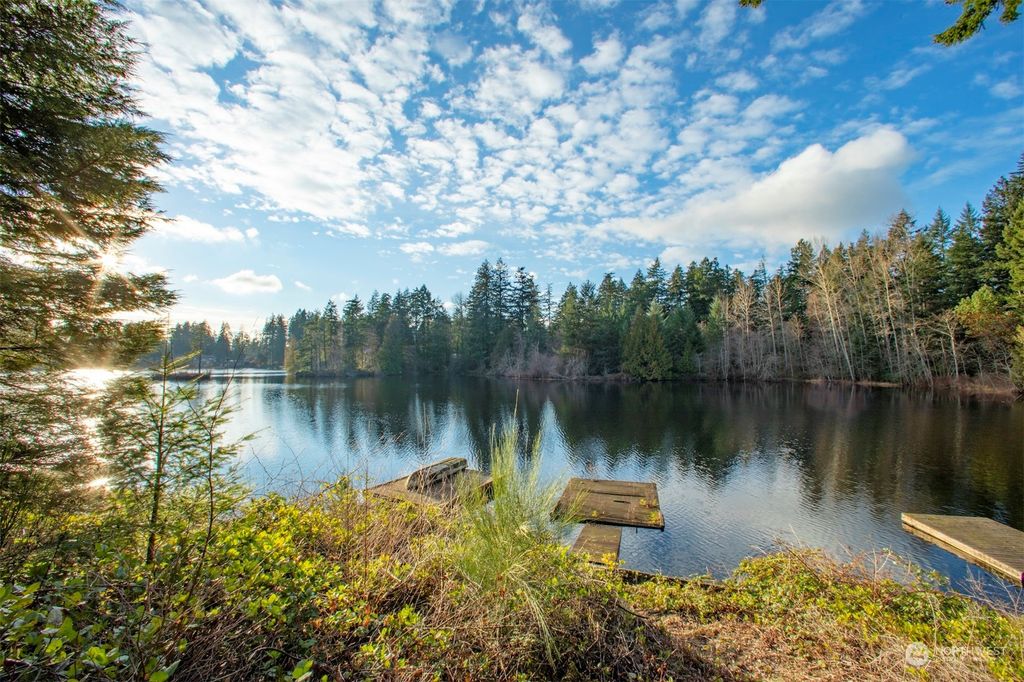 Photo of 35047 37th Avenue S, Auburn, WA 98001 (MLS # 2041033)