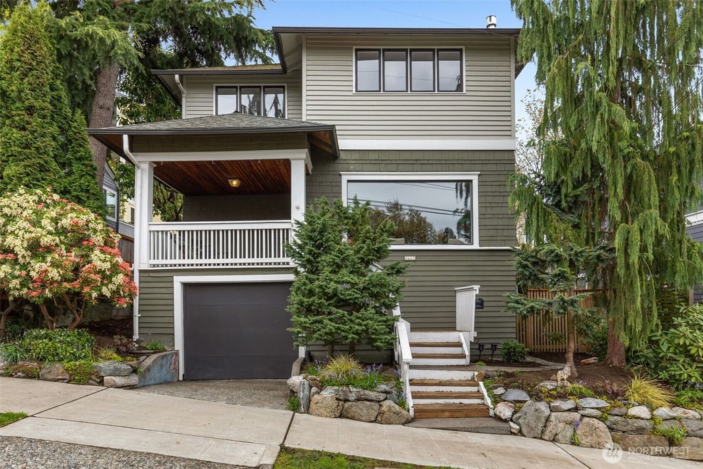Photo of 2621 2nd Avenue N, Seattle, WA 98109 (MLS # 2507032)